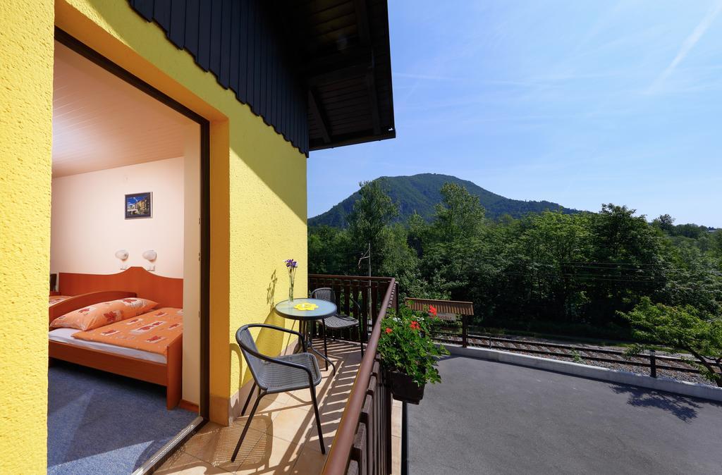 Rooms Sustersic Ljubljana Exterior photo