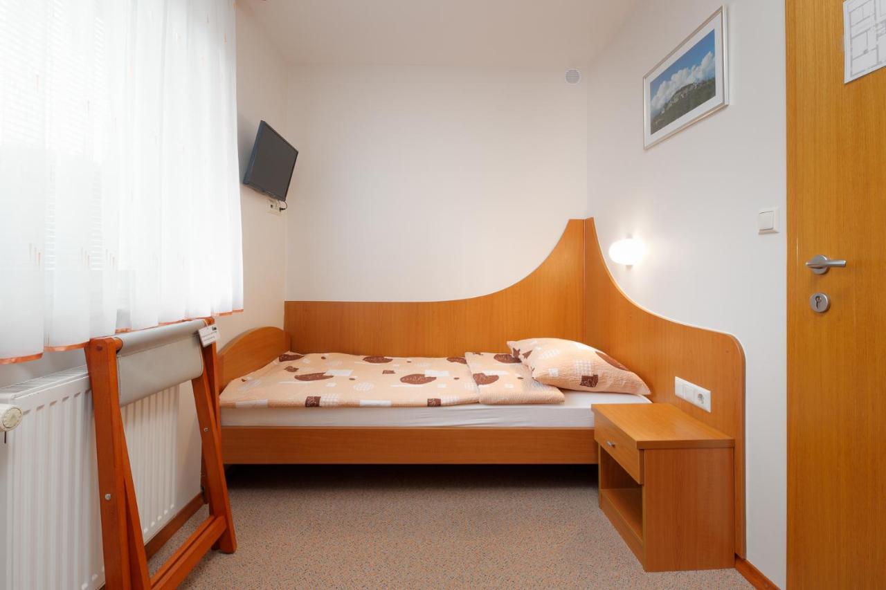 Rooms Sustersic Ljubljana Exterior photo