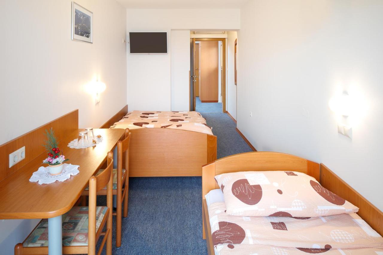 Rooms Sustersic Ljubljana Exterior photo